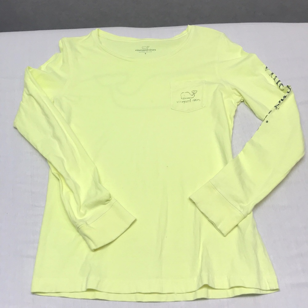 Vineyard vines shirt